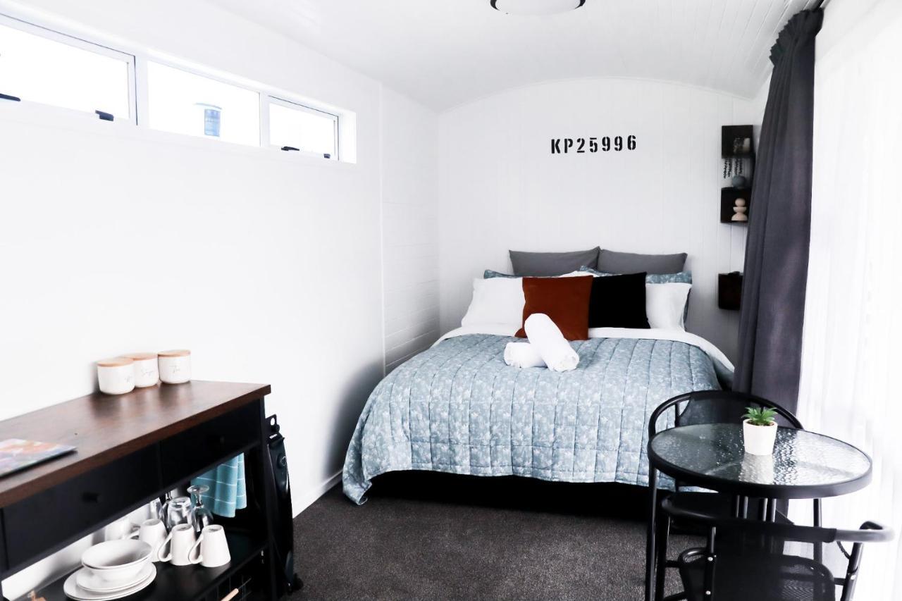 Rustic Rails Accommodation Dargaville Exterior photo